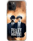 Funda personalizada para teléfono con 2 mascotas 'Peaky Woofers'