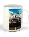 Taza personalizada con 3 mascotas 'The Classic Woofstang'